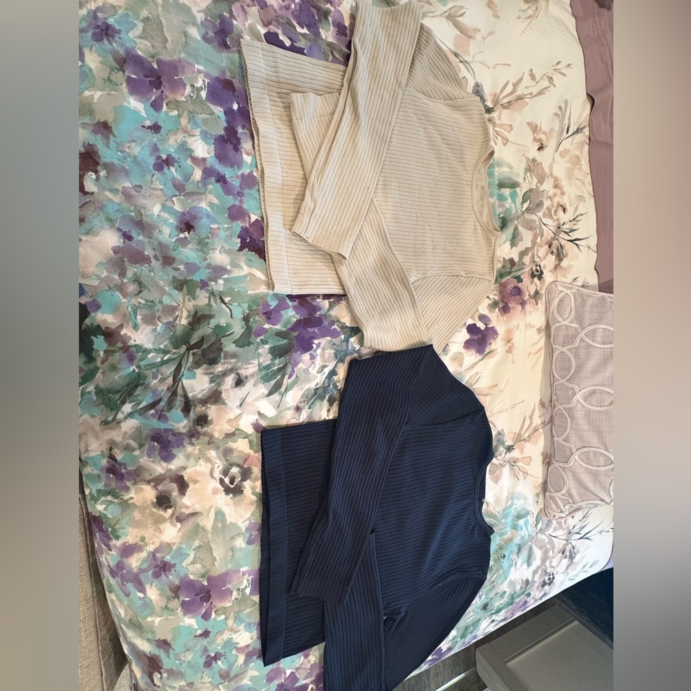 XS Long Sleeve navy and XS long sleeve beige Ribbed top!